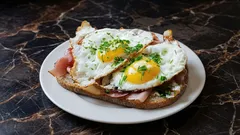 Con quale olio è meglio friggere le uova? Uno chef ha dato una risposta esaustiva